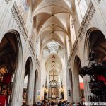 ceremonia ślubna w katedrze Antwerpia Belgia